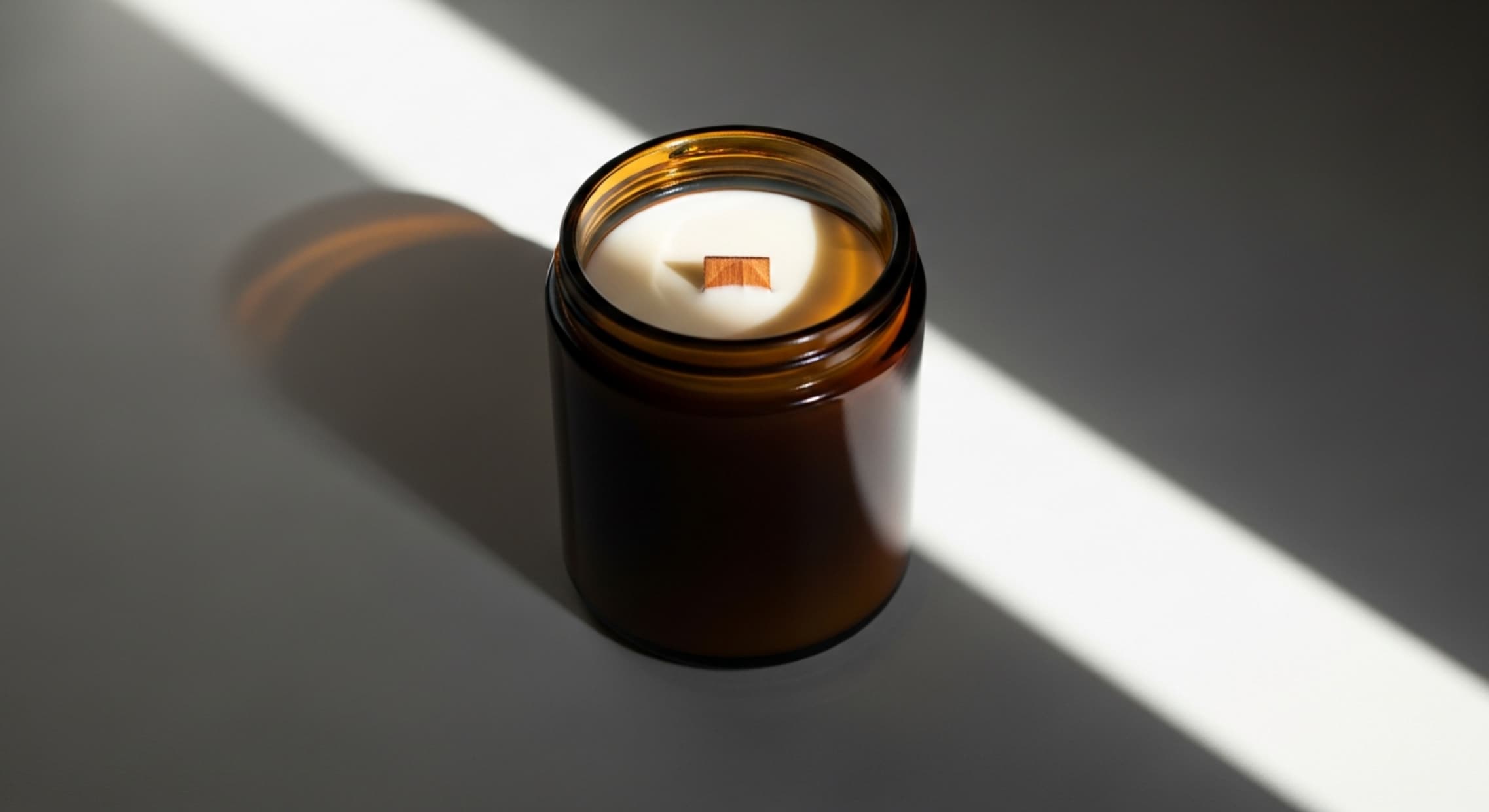 Свічка у скляній баночці 200ml