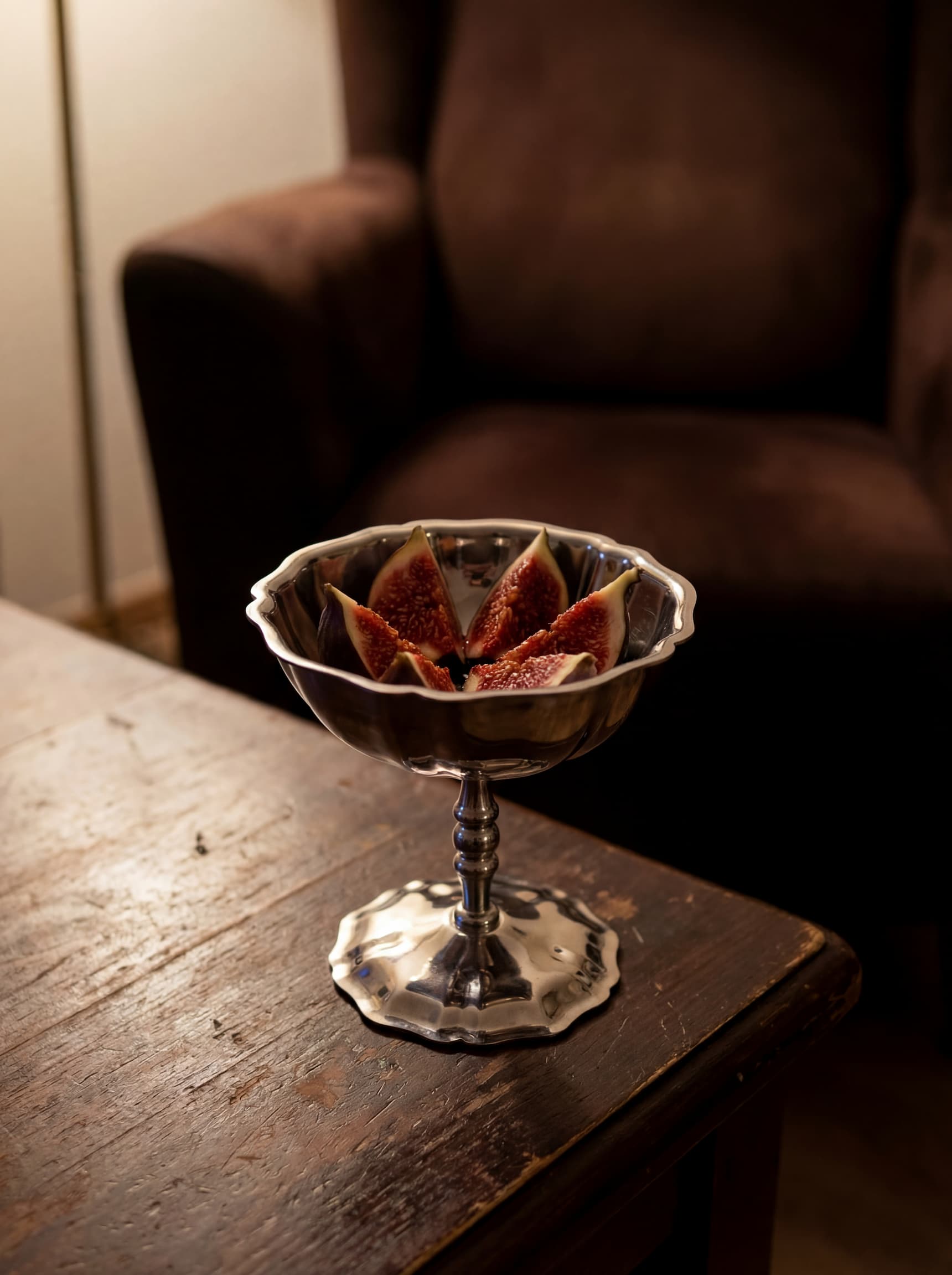 Декоративна металева підставка Almée